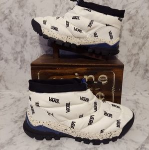 🆕️brand new vans slip hiker lx